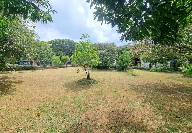 ขายที่ดิน ในหมู่บ้านนันทวัน รามอินทรา-วัชรพล เนื้อที่ 137 ตร.ว. แปลงสวย ราคาต่อรองได้ 10