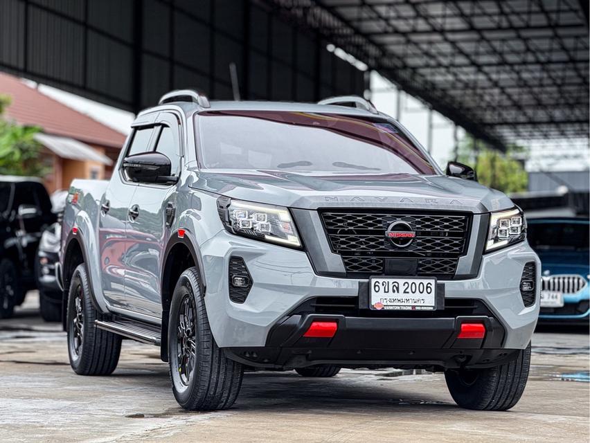 รหัสรถ WRT2006 2021 NISSAN NAVARA, 2.3 PRO-4X �โฉม DOUBLE CABสีเทา ตัวพิเศษ PRO4X  2