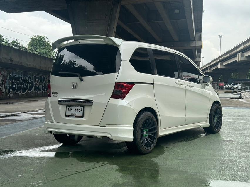 ขายรถ Honda Freed 1.5E ปี 2013 สีขาว เกียร์ออโต้ 4