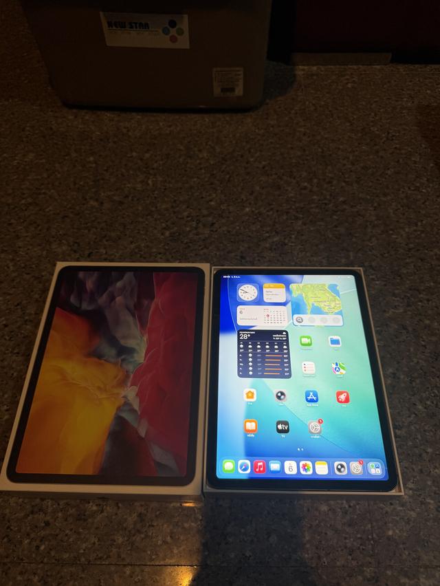 ขายiPadPro11นิ้วสีSpace Gray128กิ๊กWifi Celluer มีกล่องอีมี่ตรงสภาพสวยๆใช้งานดีถูกๆ