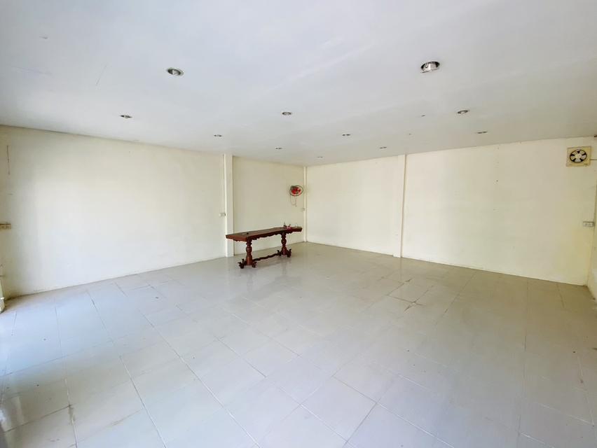 ขายบ้านเดี่ยว 2 ชั้น เนื้อที่ 159.1 ตรว. (ใกล้สถานีรถไฟป่าแดด) ซ.ทุ่งศรีทอง 3 ต.โรงช้าง อ.ป่าแดด จ.เชียงราย 8