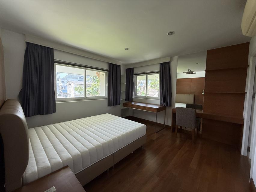 House/Private Unit for Rent in Ekkamai 22 | Separate Entrance | Independent Living Space in a Semi-Detached House 10