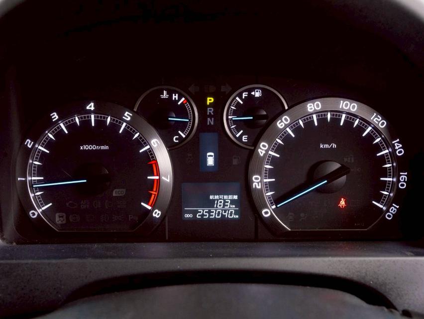 Toyota Vellfire 2.4ZG Edition ปีจด 2015 15