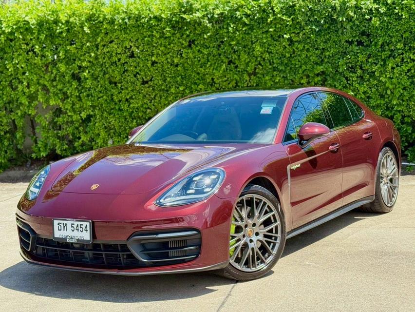 Porsche Panamera 4 E-Hybrid Platinum Edition (MNC) ปี 2023 ไมล์ 24,xxx km.