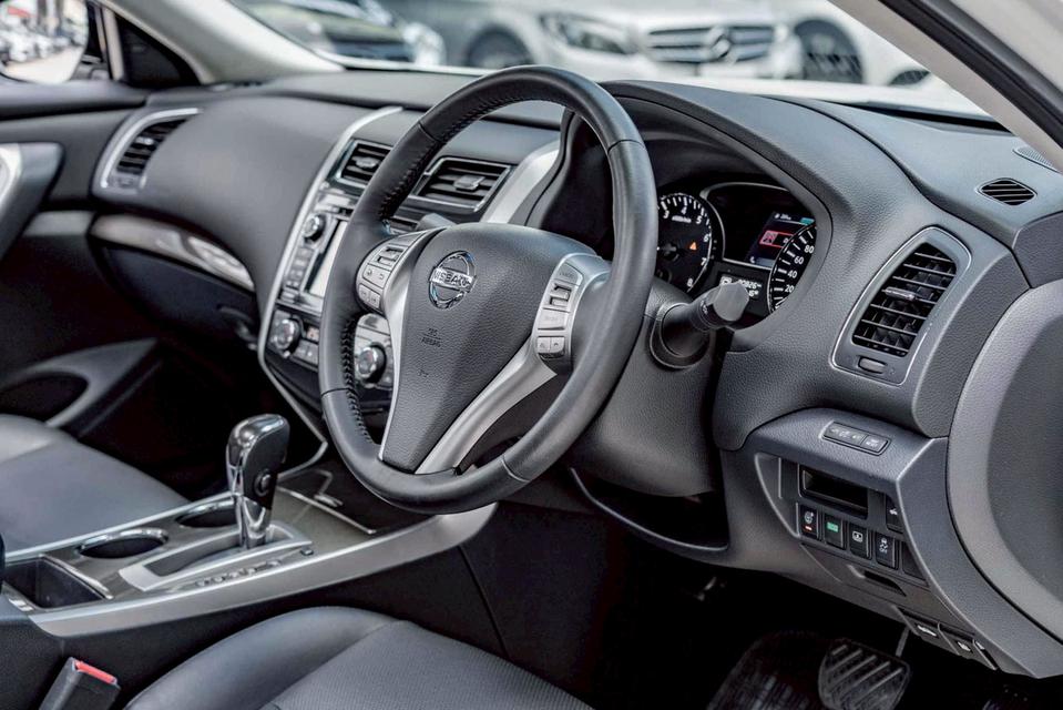 รหัสรถ NP7379 NISSAN TEANA 2.5XV SUNROOF 2019 13
