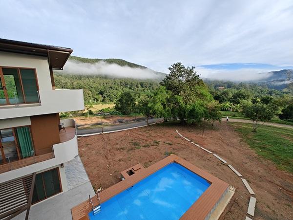 ขายที่ดิน พร้อมอาคาร วิวทะเลหมอก ทำเลศักยภาพ ดอยสะเก็ด – เชียงใหม่ บนเนื้อที่ 5 ไร่กว่า โทร 087-8783536 1