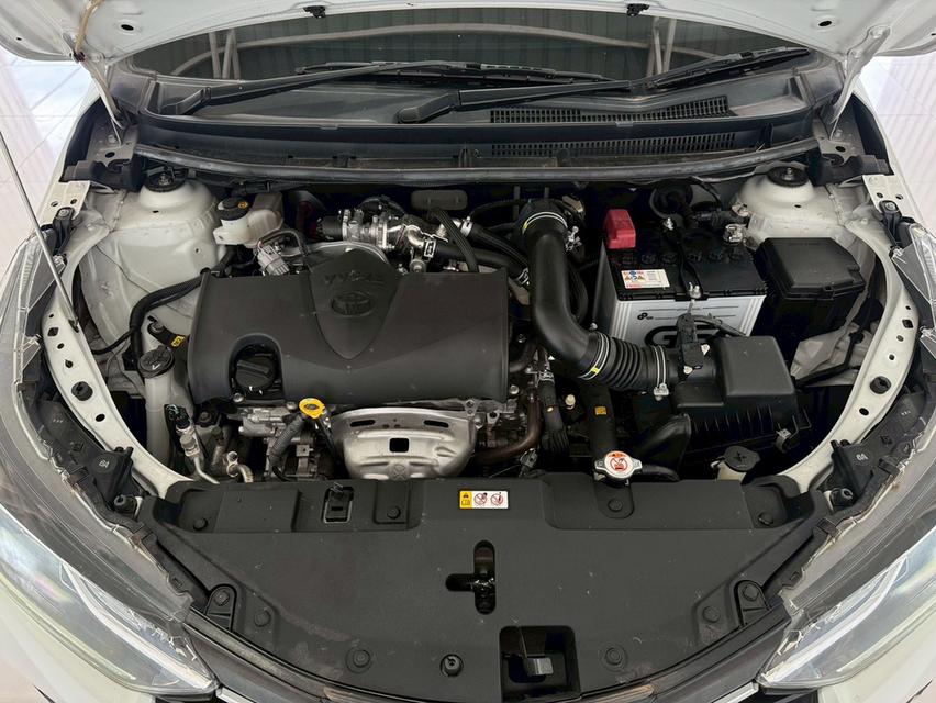 รถยtoyota yaris 1.2 sport premium