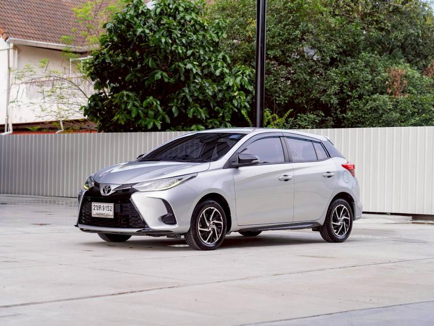Toyota Yaris 1.2 Sport ปีจด 2021