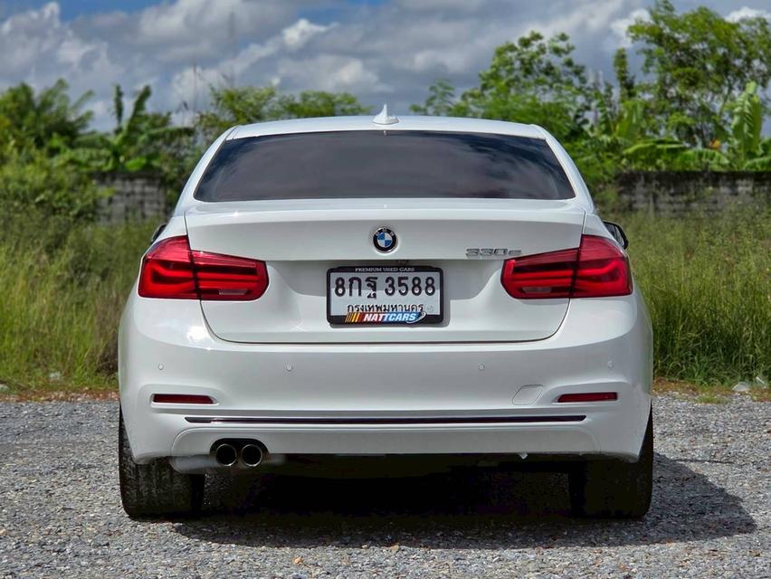รหัสรถ NC3588 ✳️ 330e Plug-In HYBRID Iconic [F30] " LCI " 8