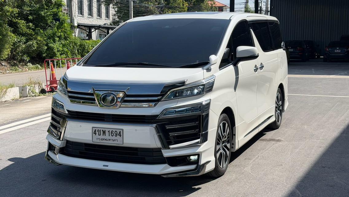2019 TOYOTA VELLFIRE 2.5 ZG Edition สีขาว Milage 106,XXX KM ชุดแต่ง Modellista รอบคัน กระจกมองหลังเป็นกล้อง รูปที่ 3