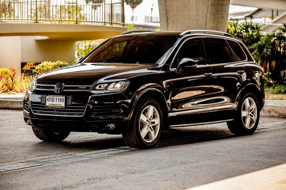 Volkswagen Touareg 3.0 Hybrid ปี 2012 สีดำ เครื่องตัวเดียวกับคาเยน ขับสนุกสุดๆ