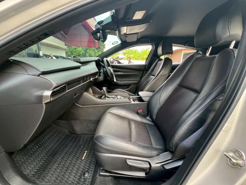 ปี 2022 MAZDA MAZDA3, 2.0 S SPORTSโฉม ปี19-ปัจจุบัน 5Dr สีนำ้ตาล 8
