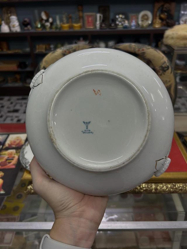 โถกระเบื้องเก่า งาน made in England งานเก่า ( ตำหนิตามภาพ) 3