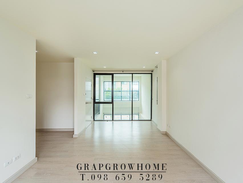 ให้เช่า/ขาย ทาวน์โฮม 3 ชั้น หลังมุม Eco Space บางนา-วงแหวน | เหมาะทำโฮมออฟฟิศ โชว์รูม เก็บสต็อก | ใกล้เมกะบางนา–ทางด่วน–สุวรรณภูมิ 13