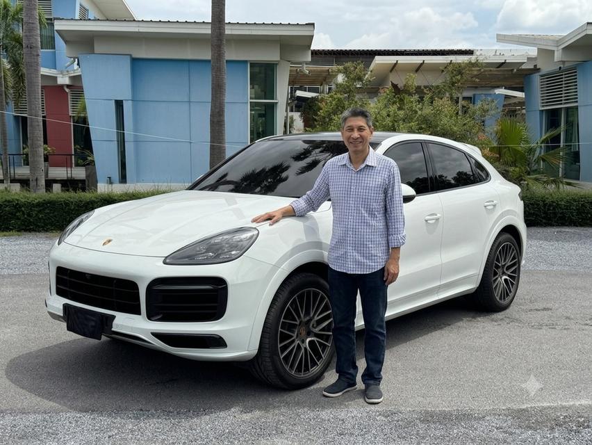 Porsche Cayenne e-hybrid Coupeปี 2021 ไมล์ 61,xxx kmราคา 3,590,000 บาท