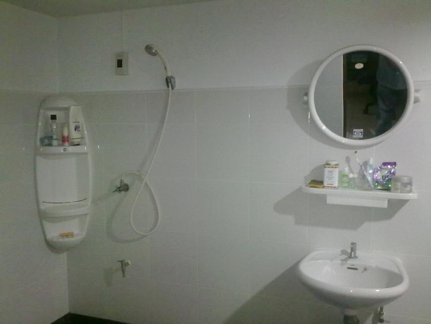 คอนโดทวินทาวเวอร์แจ้งวัฒนะ 4