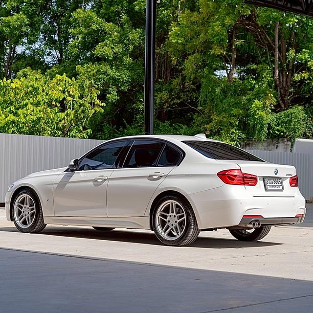 รหัสรถ 12AT8885 BMW 320d 2.0 M Sport(F30) | จดปี : 2019