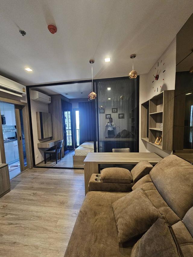 คอนโด The Politan Rive 3