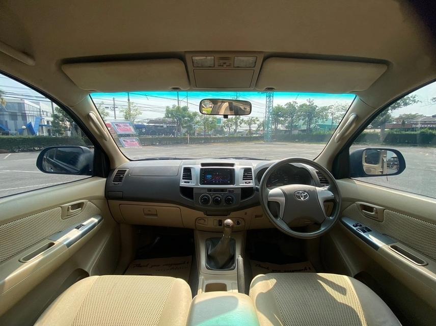 Toyota Vigo 2.5E Prerunner Cab ดีเซล เกียร์ธรรมดา  ปี2012 11
