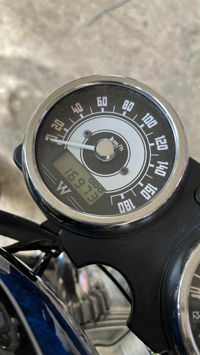 Kawasaki W800 8