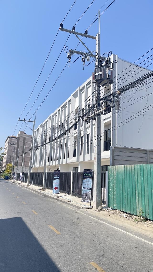 ขายบ้านโฮมออฟฟิศ 3 ชั้น หรูหราเหนือระดับ Primero พหลโยธิน 85 4