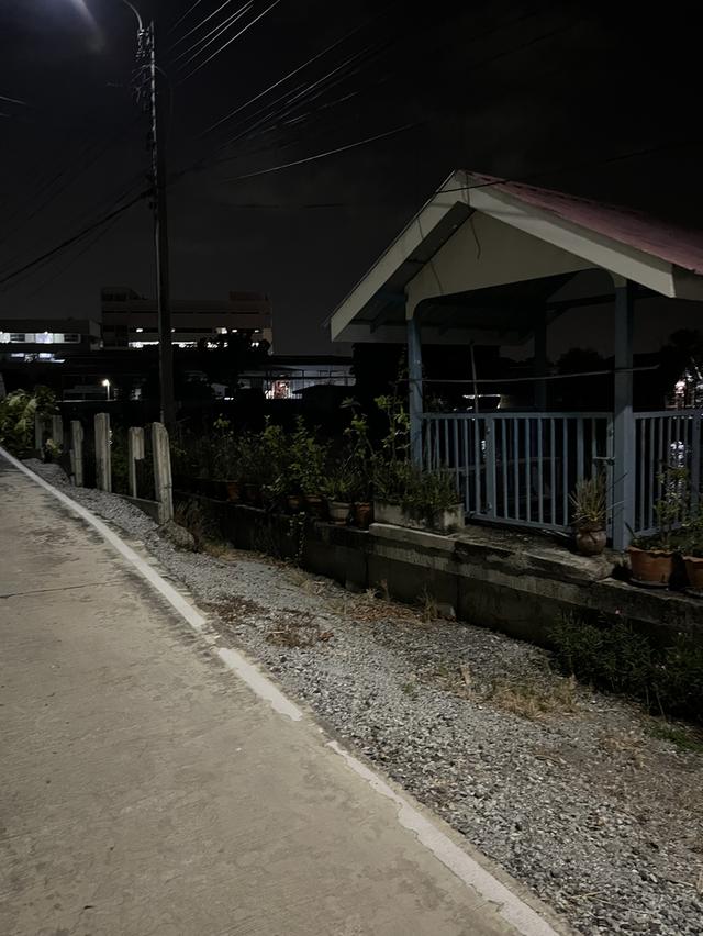 บ้านริมน้ำ 243 ตรว. บางบ่อ ขายถูก 9