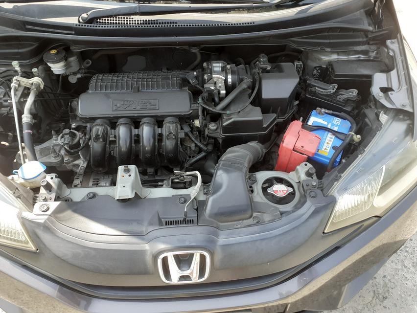 รถยนต์ honda jazz ปี2017 A/T 1.5 สีเทา ราคา375,000 รูปที่ 6