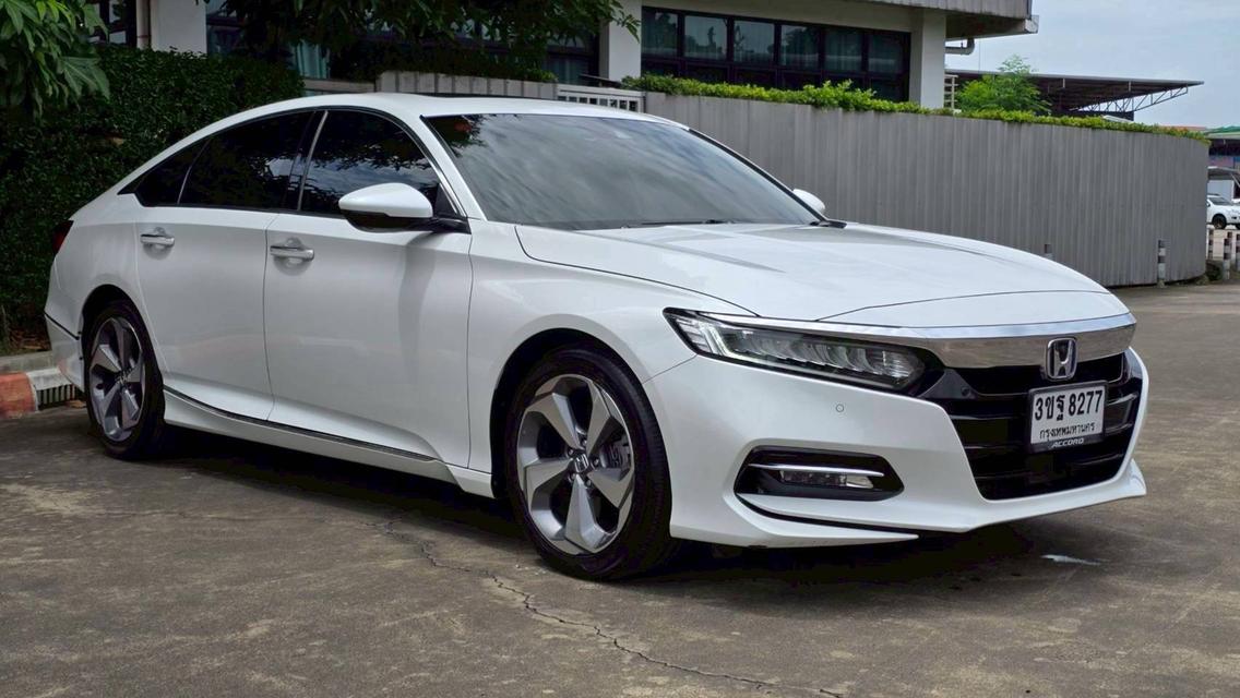 รหัสรถ PBG8277 HONDA ACCORD 2.0 eHEV TECH ปี 2022 โฉม ปี19-23 2