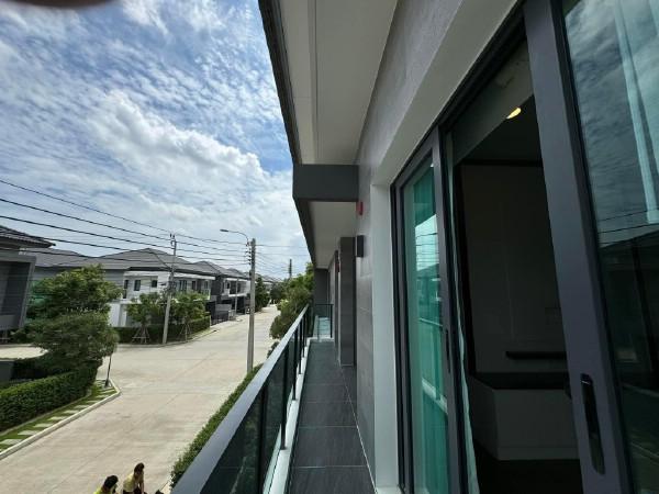 ขายหรือให้เช่าบ้านเดี่ยวหรูย่านบางนา โครงการ The City Bangna 4 ห้องนอน 5 ห้องน้ำ พร้อมเข้าอยู่ได้เลย 9