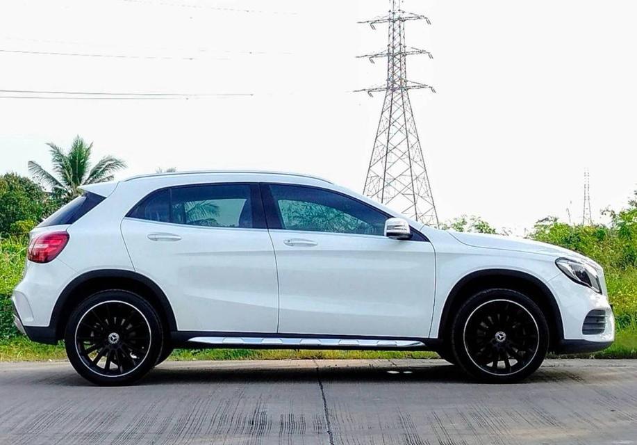 Benz GLA250 AMG Dynamic Facelift Y2019 จด 2020 ไม 32,000 เหมือนได้รถใหม่ 4