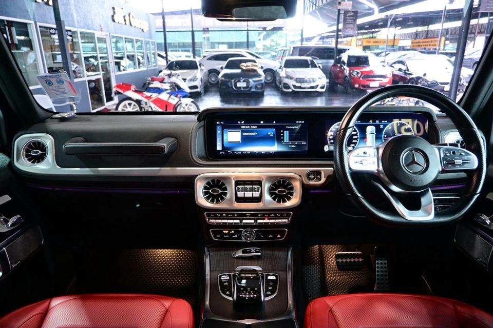 (แจ้งรหัสรถ JRS8999) MERCEDES-BENZ G400d สีดำ ภายในแดง ลงตัวมากๆ รูปที่ 17