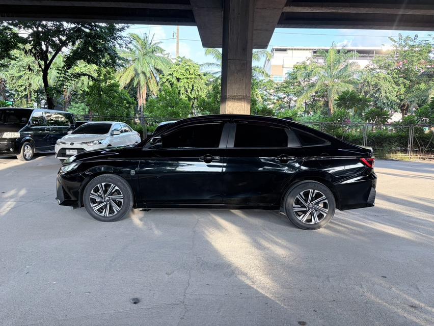 4594 Toyota Yaris Ativ 1.2 AT ปี 2022 ไมล์70,xxx km สดไม่มีแวท รูปที่ 4