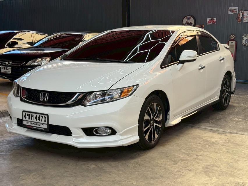 2015 HONDA CIVIC 1.8 ES ไมล์ 104,000 km