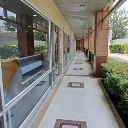 Exceptional Business Space for Rent – Heart of Pracha Uthit, Huai Khwang 4