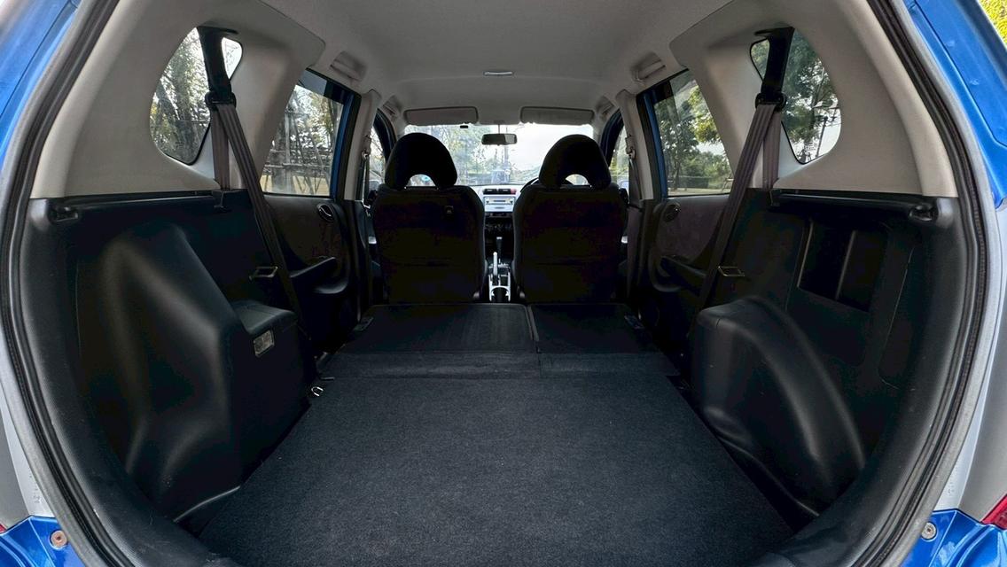 รหัสรถ TPV316 🎊 Honda Jazz 1.5 GD 🎊 2004 รูปที่ 16