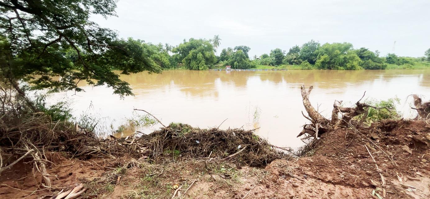 ที่ดินจังหวัดนครสวรรค์ ติดแม่น้ำน่าน 6 ไร่ ราคาต่อรองได้ 2