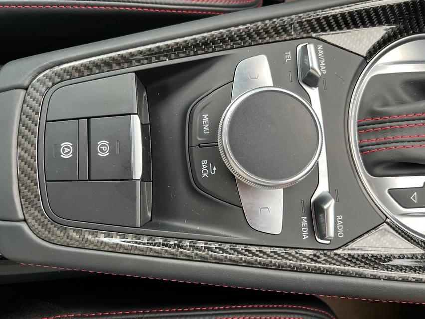 Audi TTRS Quattro coupe ปี 2021 11