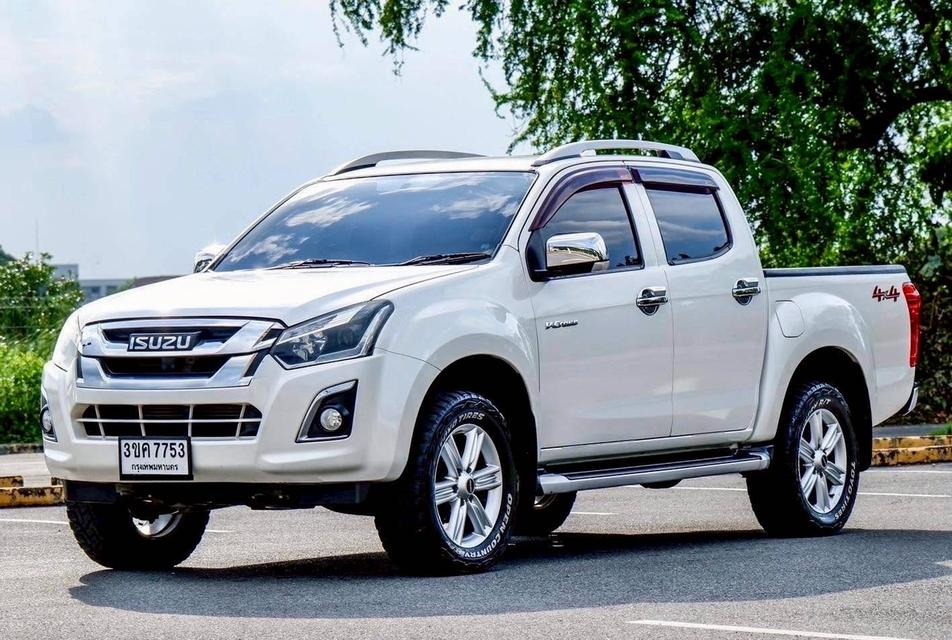 รหัสรถ PR7753 + ISUZU V-Cross 4x4 3.0DDI Z Prestige รถปลายปี 2016
