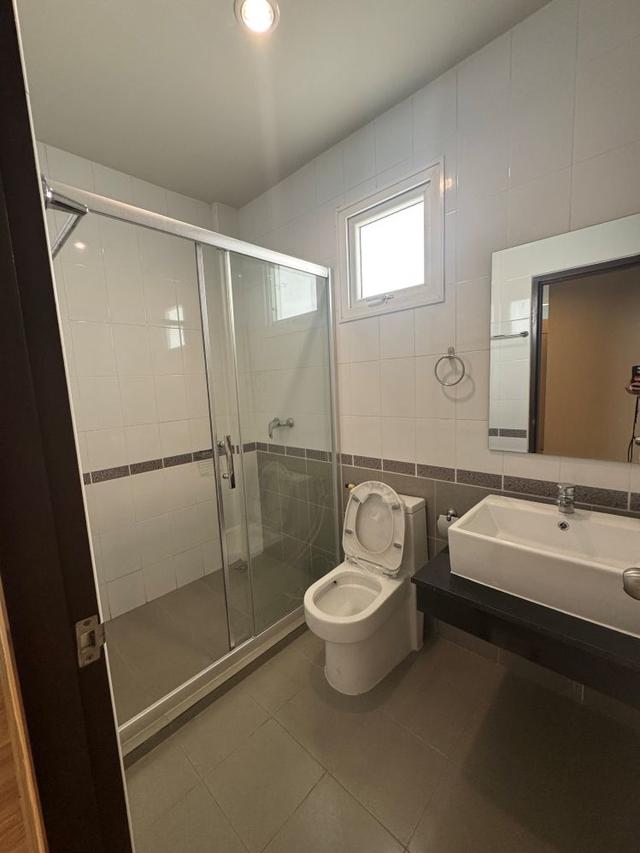 ให้เช่าหรือขายทาวน์โฮม 3 ชั้น (บ้านใหม่ บ้านใหญ่) โครงการสุวรรณภูมิทาวน์ @ หัวตะเข้ ซอยลาดกระบัง 54/3 ติดถนน ใกล้สนามบินสุวรรณภูมิ 11