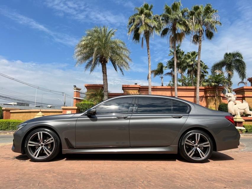 2017 BMW 730Ld M-Sport รหัส PJP4739 3