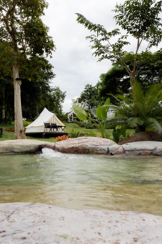 ขายรีสอร์ท ที่ วังน้ำเขียว  14ไร่  บนถนน 3060 เส้นไปปากช่อง ระเริง 27 ล้าน บาท 9