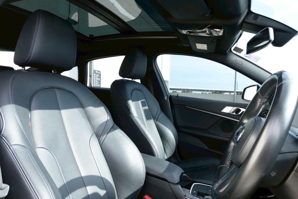 ขาย BMW 220i Gran Coupe' M Sport ปี2023 คศ.2021 รถมือเดียว สีสวย 8