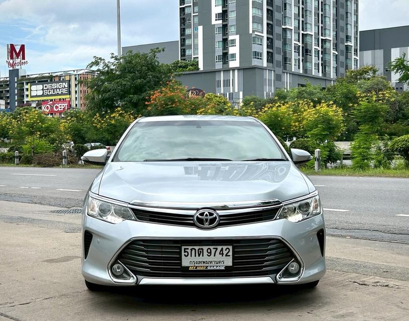 ขาย Toyota Camry 2.0G ปี16