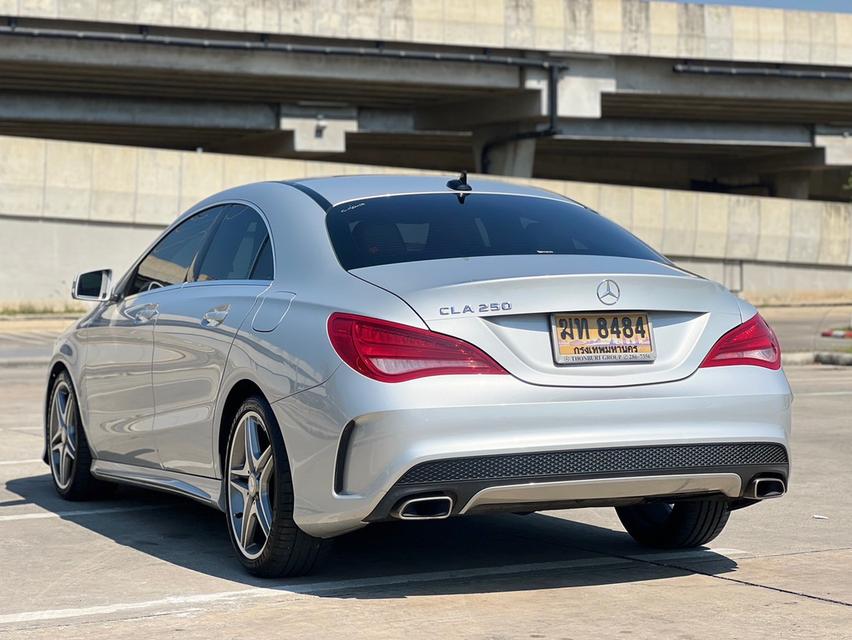 Mercedes Benz CLA250 AMG ปี 2013 จด 14 ไมล์ 6x ,xxx km 8