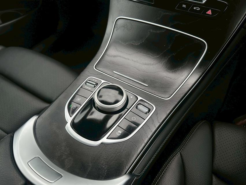 Mercedes Benz GLC250d 19