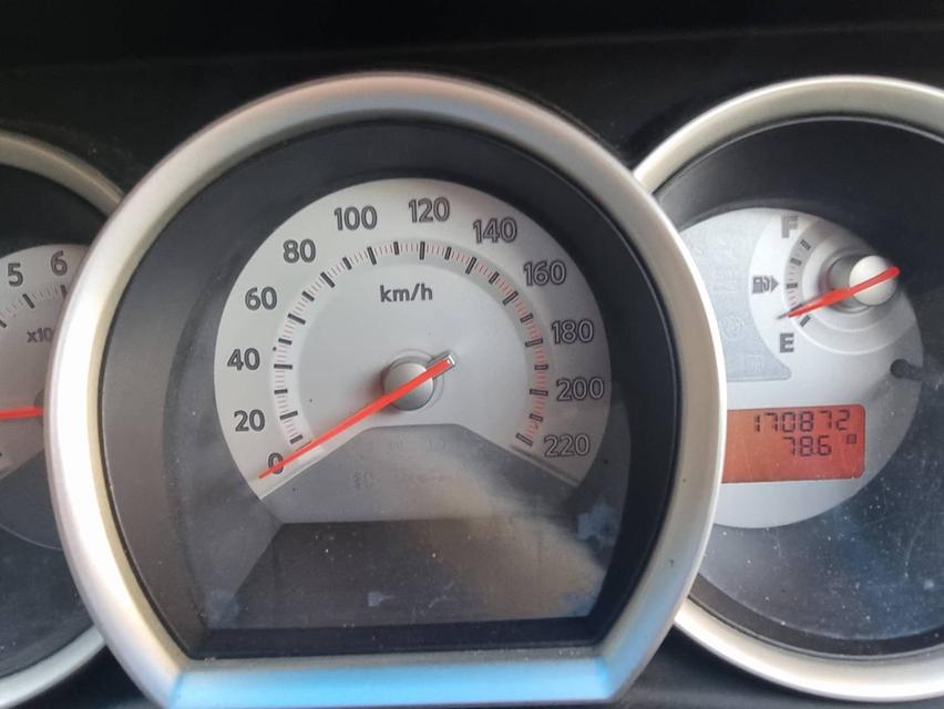 Nissan Tiida 1.8 (5 ประตู) 2010 ติดแก๊ส LPG แล้ว ประหยัดค่าน้ำมันมาก (ลงเล่มแล้ว)ราคา: 79,000 บาท รูปที่ 2