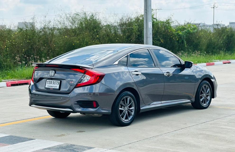 รถบ้าน สวย ราคาดี วิ่งเพียง 20,000โล ใหม่มาก วารันตีหลังการขาย  #รถคันนี้มีรายงานวาตีผลการตรวจสภาพรถ5⭐️⭐️⭐️⭐️⭐️  🔥 หล่อจัดเต็ม วิ่งน้อย เจ้าของมือเดี 3