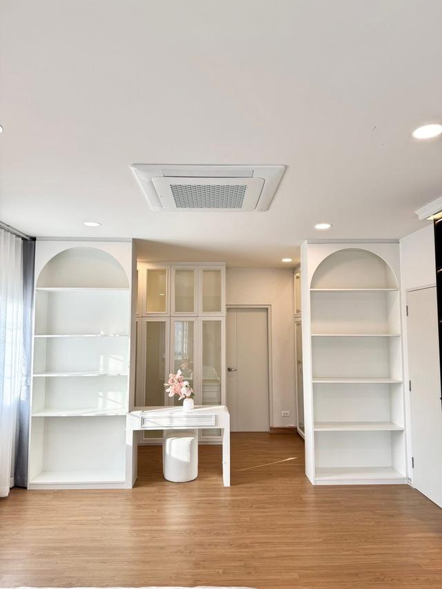 N022  เช่า  ขาย หมู่บ้าน Centro  บางนาเฟส 2  แปลงมุม ติดสวน บ้านสวยมาก 9