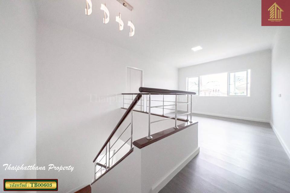 ศุภาลัย พาร์ควิลล์ ร่มเกล้า - สุวรรณภูมิ 11