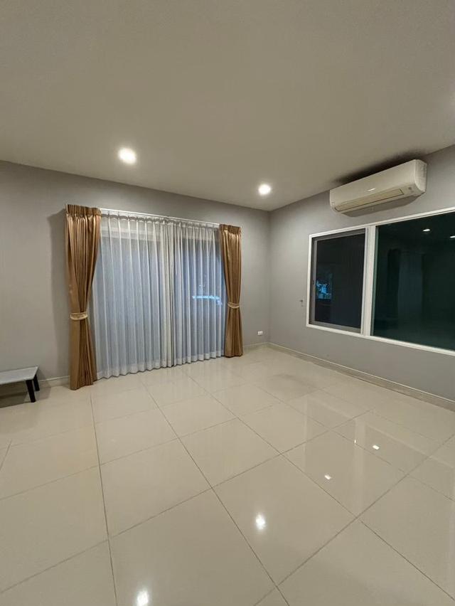 🏡 ขายบ้านเดี่ยว โครงการสราญสิริ ติวานนท์-แจ้งวัฒนะ 65 ตรว. พื้นที่ใช้สอย 160 ตรม. 3 ห้องนอน 3 ห้องน้ำ 2 ที่จอดรถ (แถมฟรีแอร์ 4ตัว) โฉนดพร้อมโอน 4